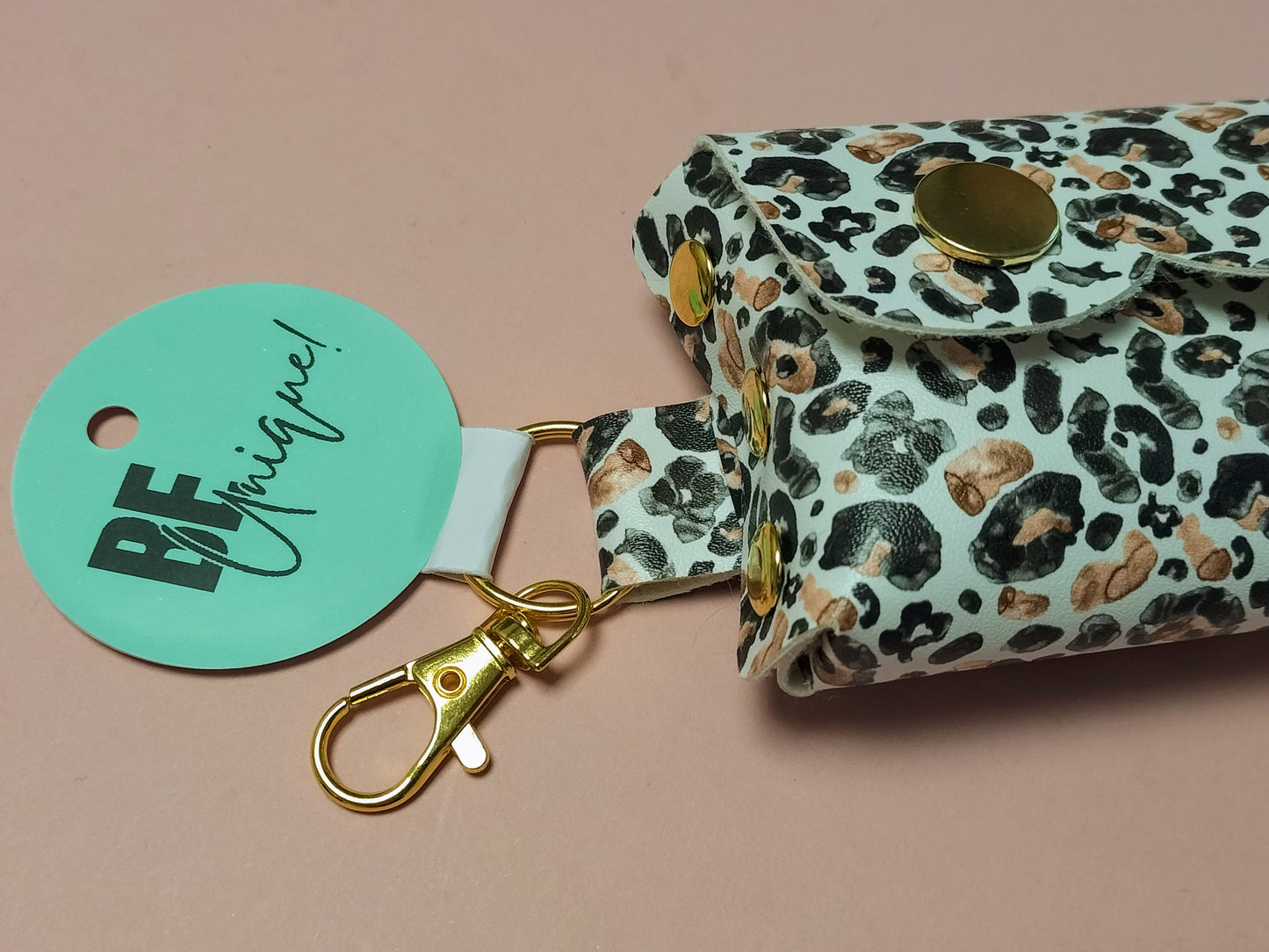 BE UNIQUE GLASSES CASE - LUSH LEOPARD