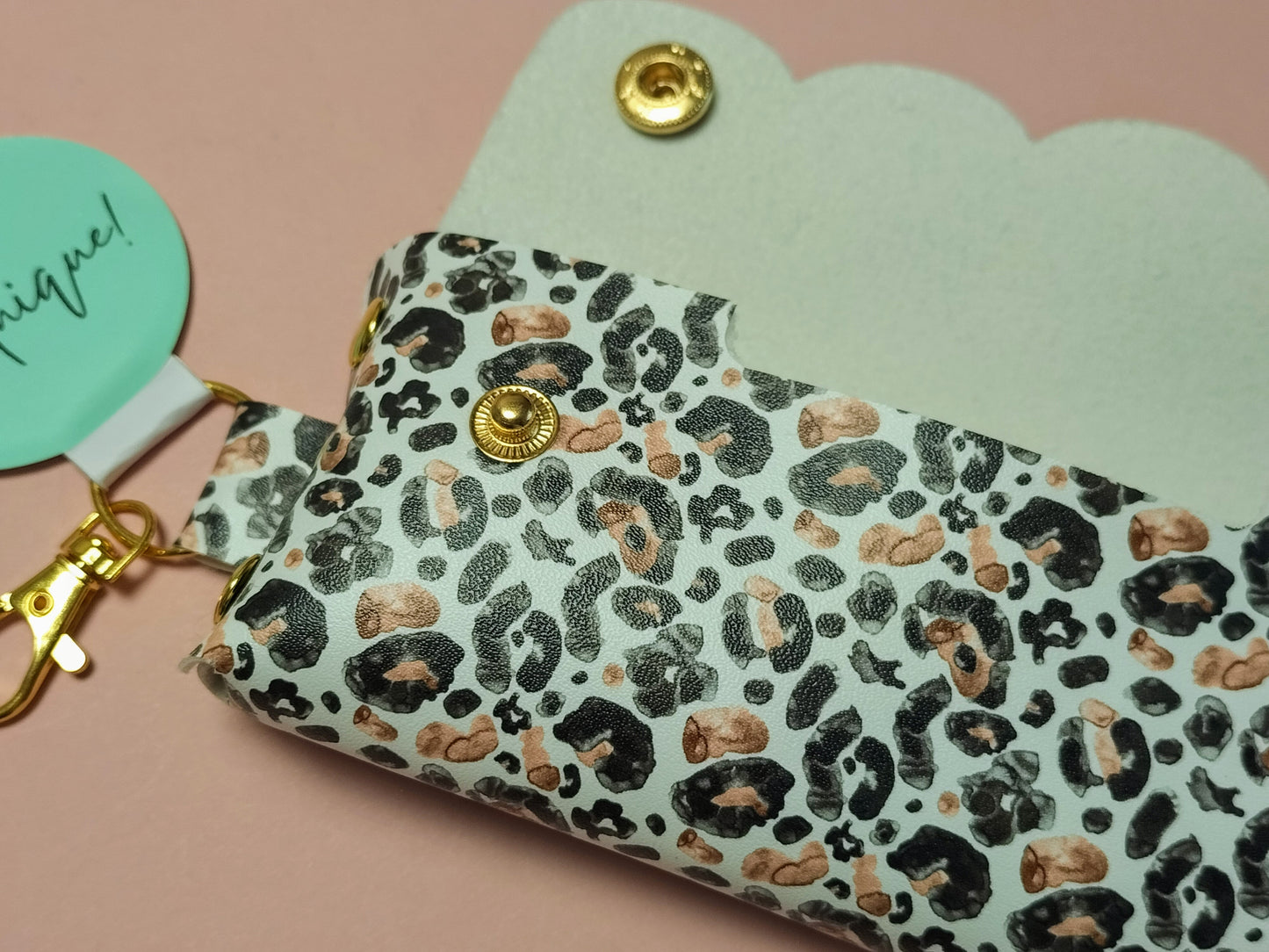 BE UNIQUE GLASSES CASE - LUSH LEOPARD